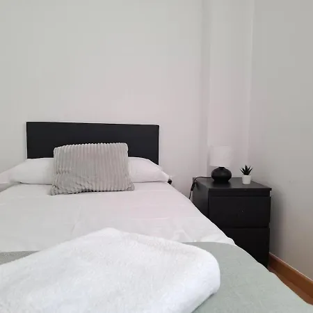 Pinos, Acogedor Con Garaje - Arafita Apartment *