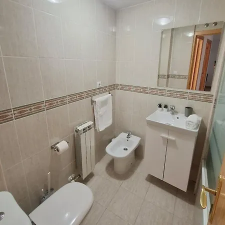 Pinos, Acogedor Con Garaje - Arafita Sabiñánigo